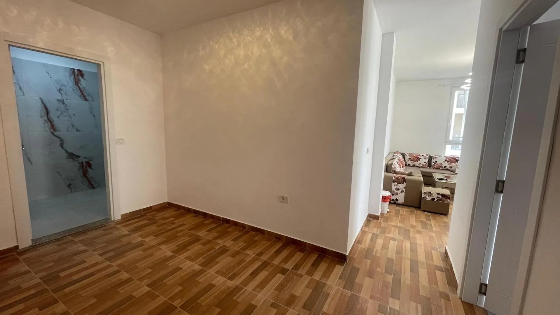 Holiday Gateway Apartment Shengjin