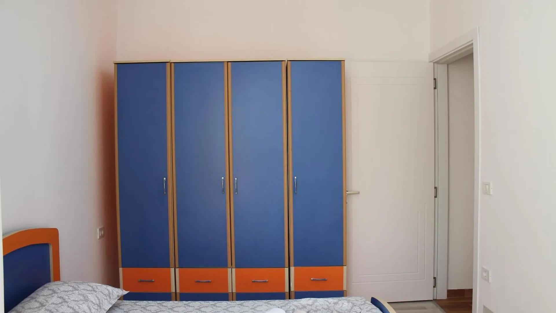Holiday Gateway Apartment Shengjin